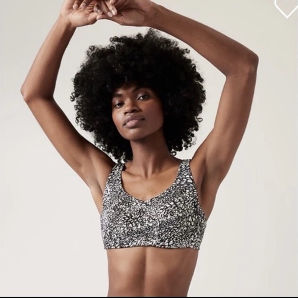 ATHLETA Bondi Bra Cup‎ Bikini Top 34B/C Animalia Sea Salt #657716